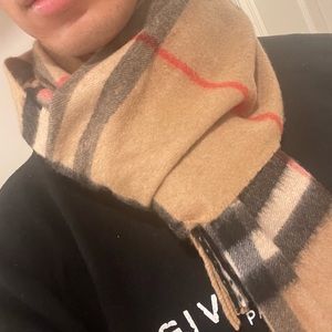 classic checkered cashmere scarf